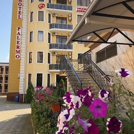 Hotel Palermo Кобулети Экстерьер фото