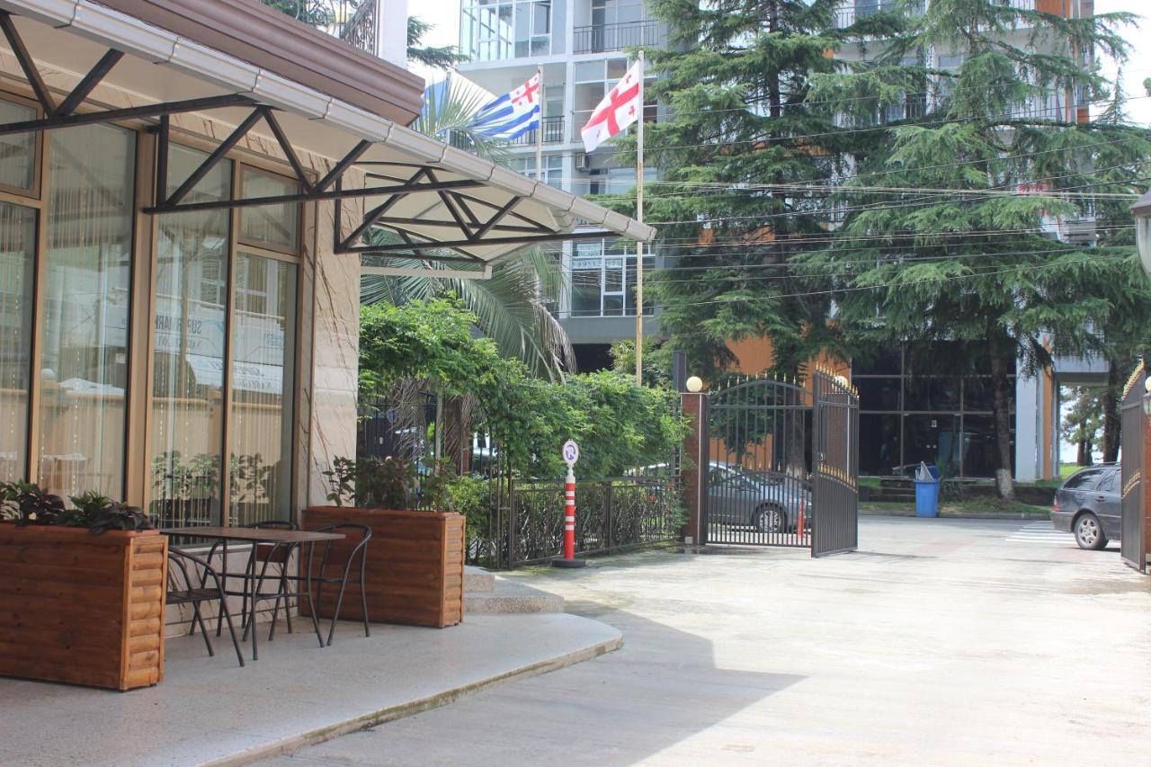 Hotel Palermo Кобулети Экстерьер фото
