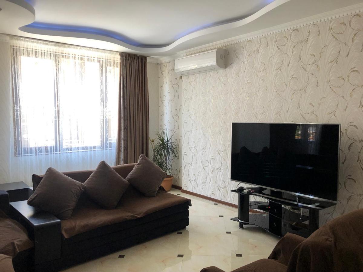 Hotel Palermo Кобулети Экстерьер фото