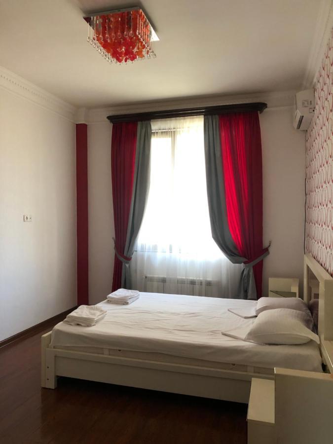 Hotel Palermo Кобулети Экстерьер фото