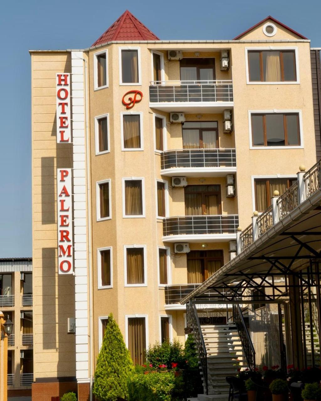 Hotel Palermo Кобулети Экстерьер фото